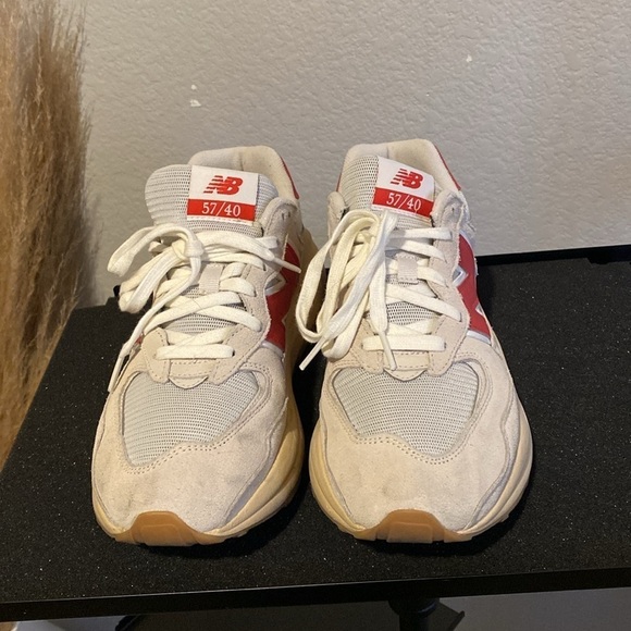 New Balance 57/40 moonbeam true red